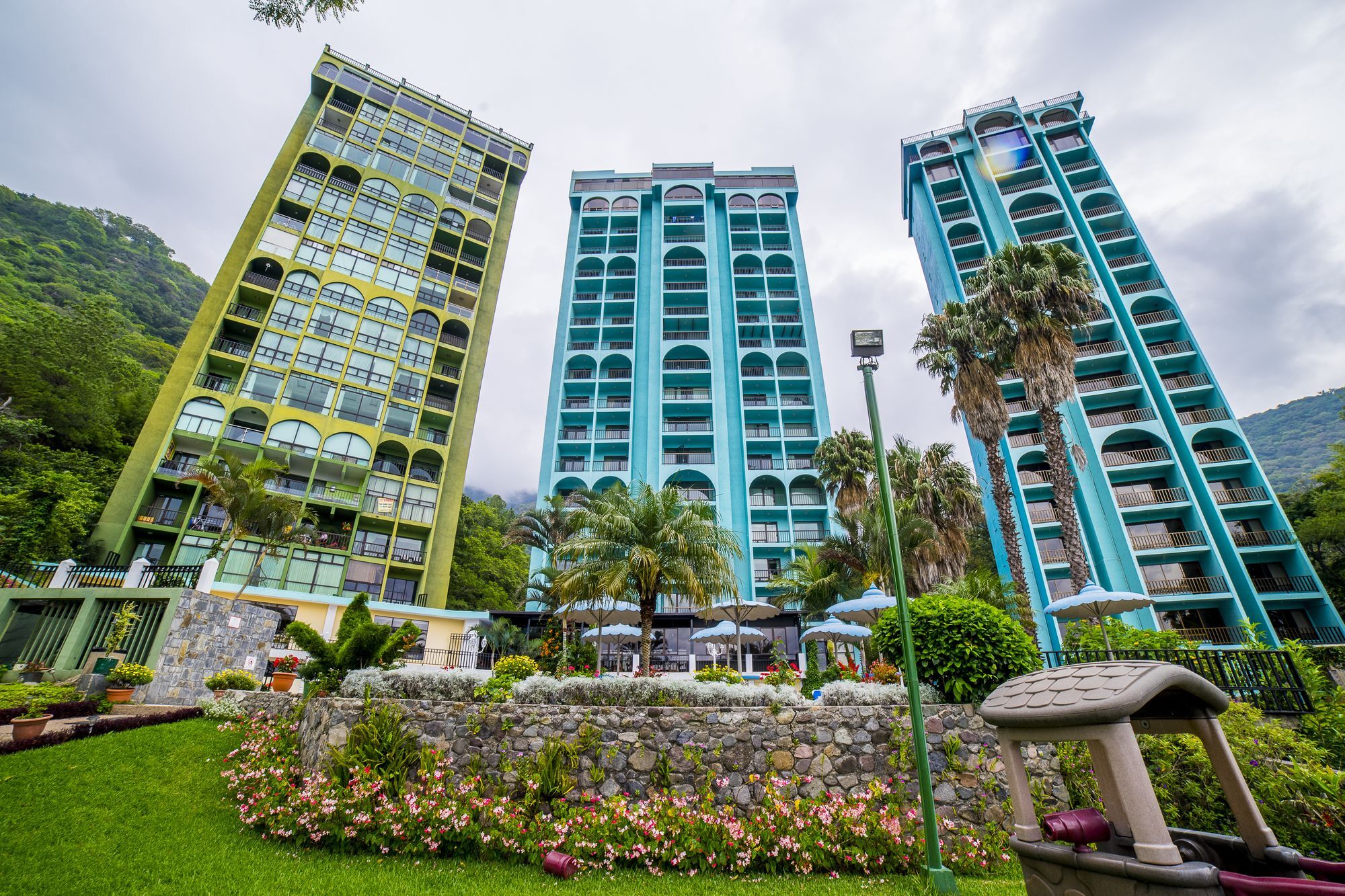 Hotel La Riviera De Atitlan 帕纳哈切尔 外观 照片